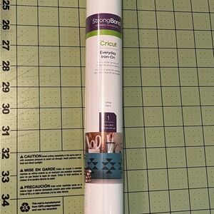 Cricut StrongBond White Iron-On Vinyl